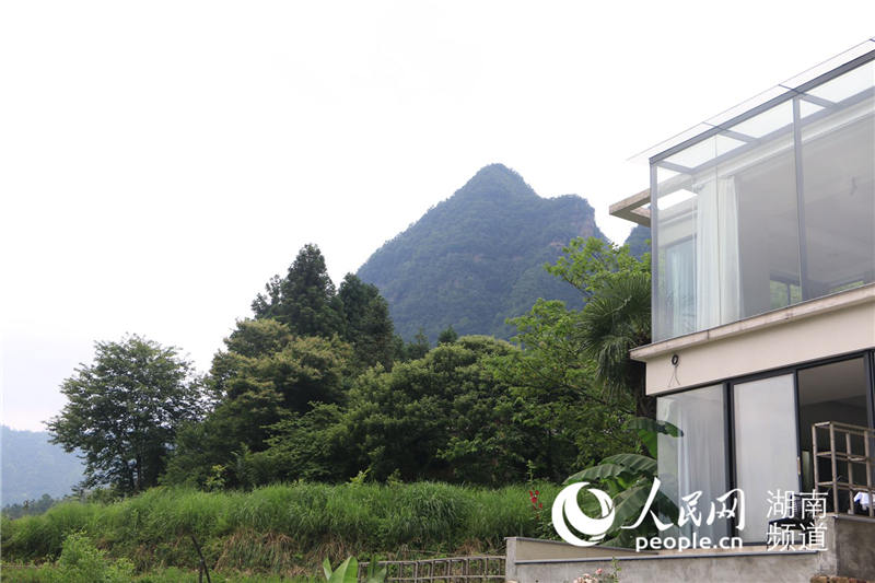 湖南张家界：网红民宿带火乡村旅游。何萌 摄