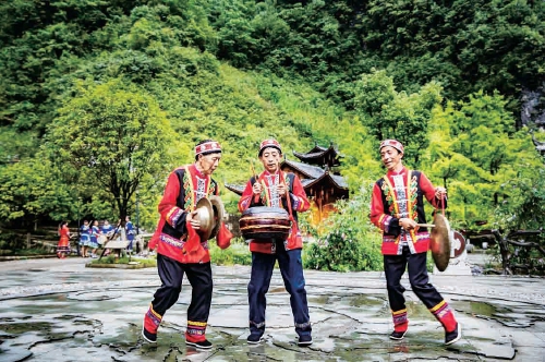 宣汉薅草锣鼓：巴山南麓唱响土家新生活