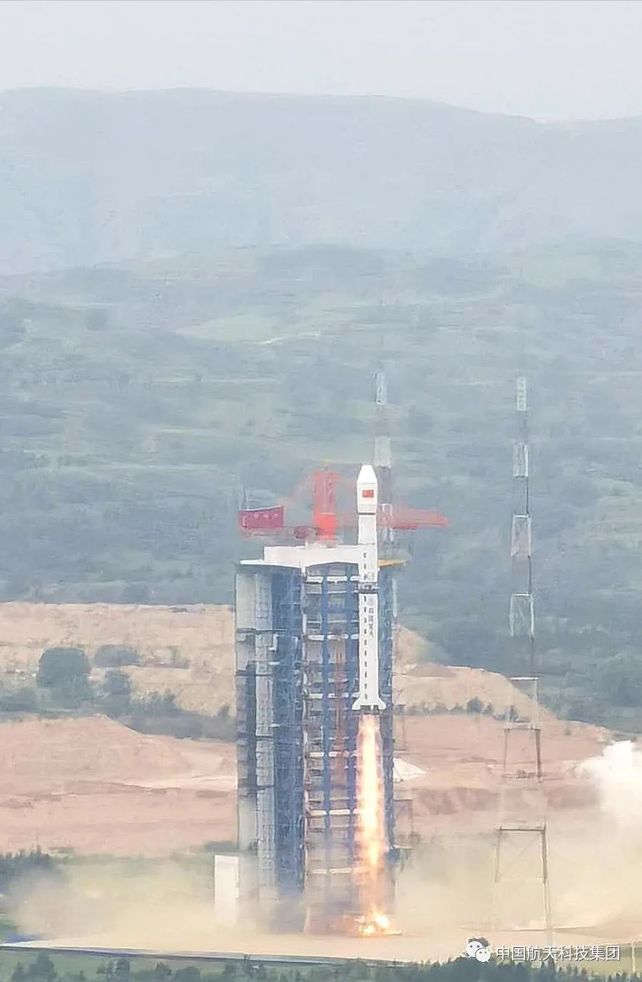 长四乙一箭三星！资源三号03星成功发射
