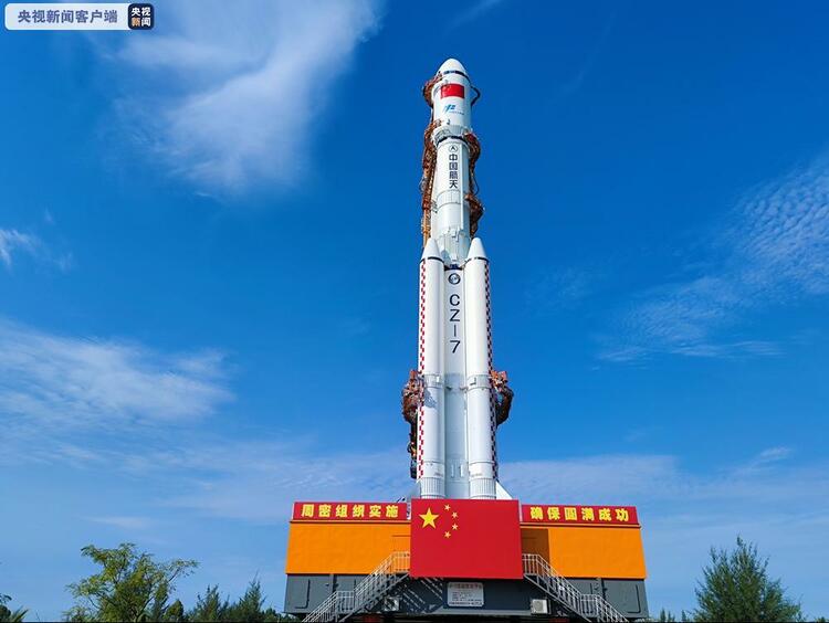 天舟三号货运飞船船箭组合体垂直转运至发射区 将于近日择机进行发射